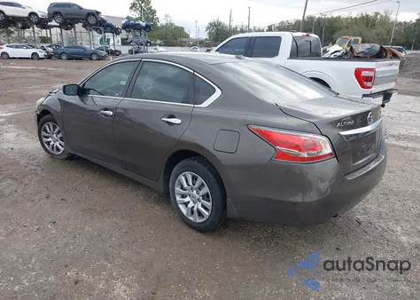 2015 Nissan Altima 2.5 S из США, поврежденный, VIN 1N4AL3AP1FC285703